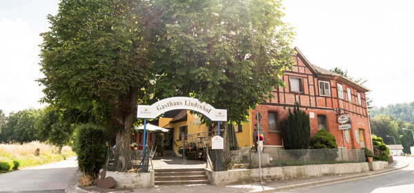 Gasthaus Lindenhof in Neustadt bei Coburg von Außen
