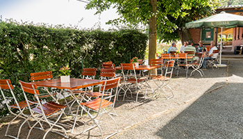 Der Biergarten im Gasthaus Lindenhof in Neustadt bei Coburg